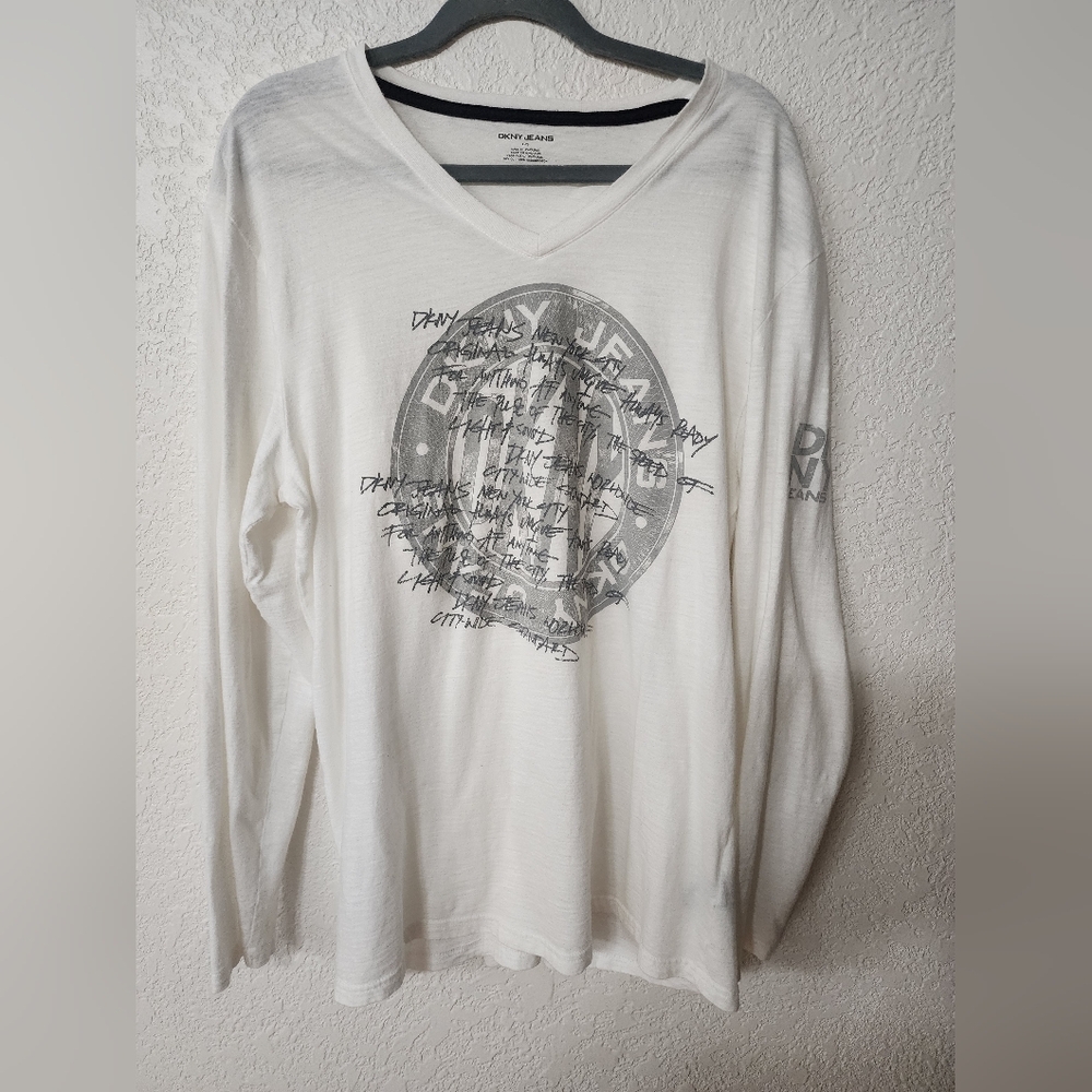 DKNY Jeans Women’s White V-Neck Logo Printed T-Shirt Size XL Cotton Long Sleeve